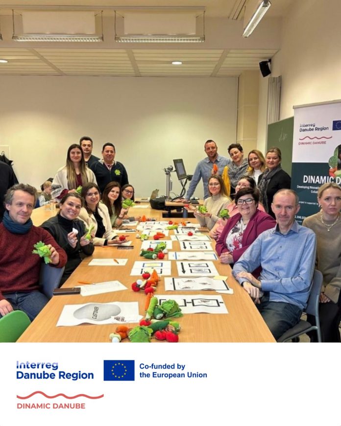 IMG-11c2de140d0a9bd6a2c86bbfbb615edb-V