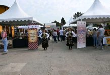 Na Sokocu održan drugi Festival tradicionalnih proizvoda, rukotvorina i kućnih radinosti „Tradicijom do sigurnog tržišta“